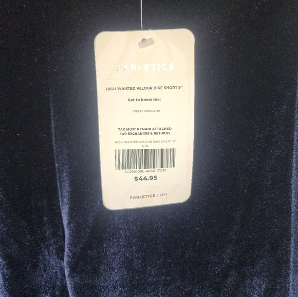 NEW Fabletics Deep Navy Velour Biker Shorts 9 - Picture 7 of 11